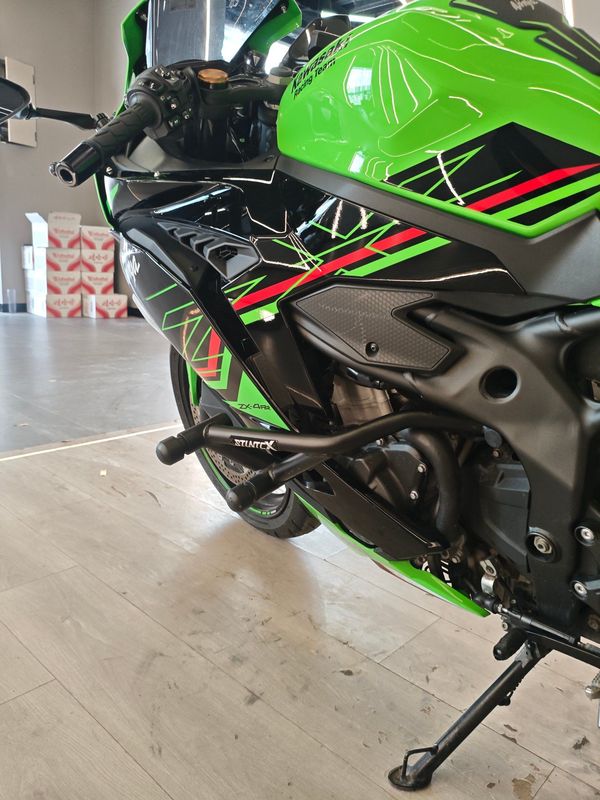 二手川崎ZX-4R