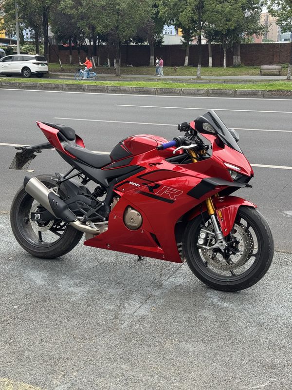 二手张雪机车500RR