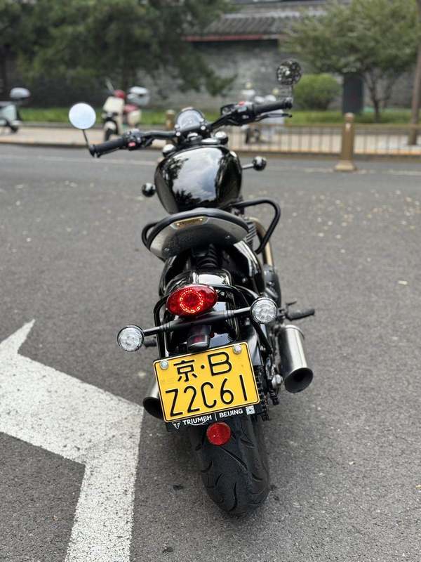 二手凯旋Bonneville Bobber