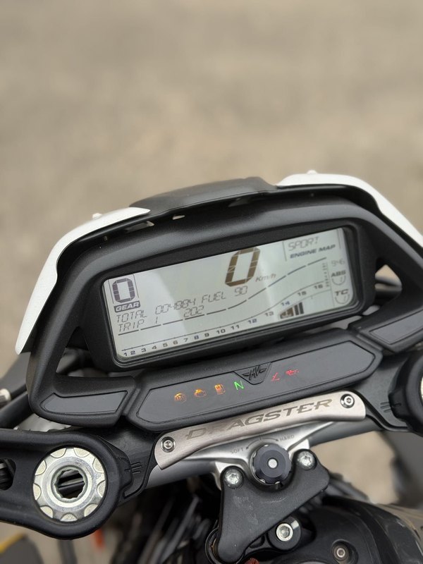 二手奥古斯塔Dragster 800