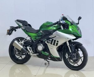 二手贝纳利龙卷风 Tornado 252R
