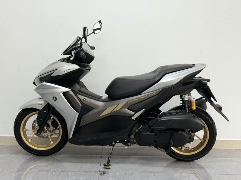 二手雅马哈AEROSPORTS X