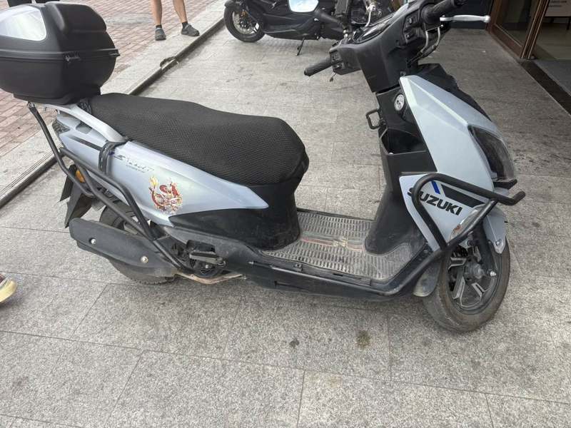 二手济南铃木UY125