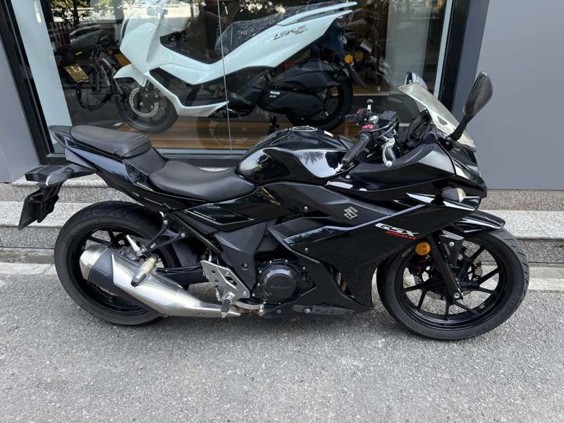 二手豪爵铃木GSX250R