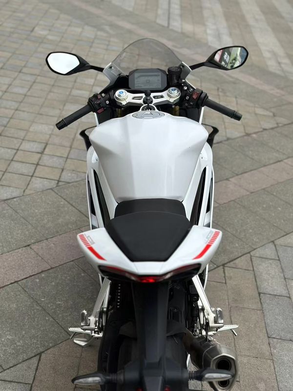 二手张雪机车500RR