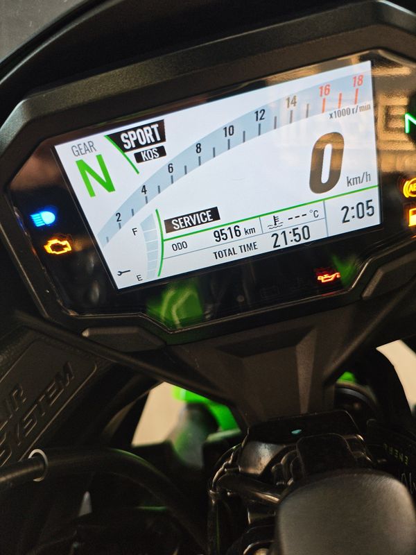 二手川崎ZX-4R
