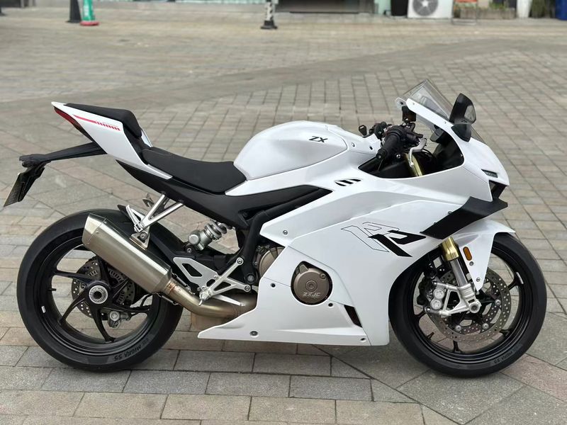 二手张雪机车500RR
