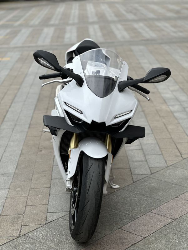 二手张雪机车500RR