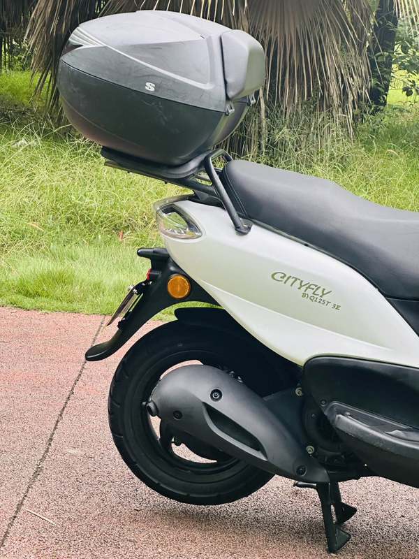 二手宗申比亚乔都市飞翔BYQ125T-3E