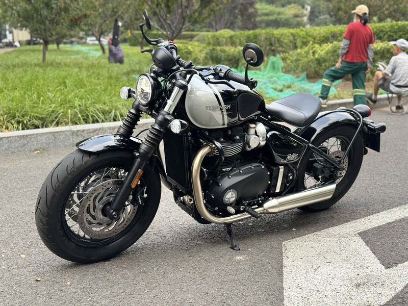二手凯旋Bonneville Bobber