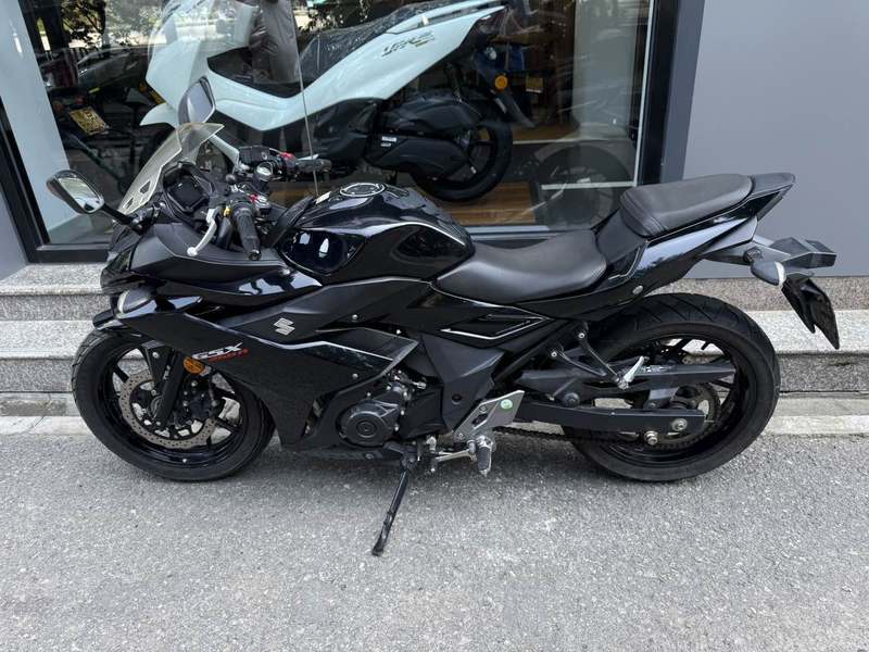 二手豪爵铃木GSX250R