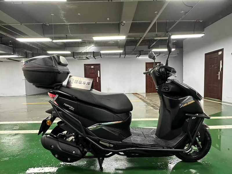 二手QJMOTOR鸿150RS