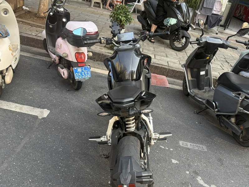 二手春风250NK