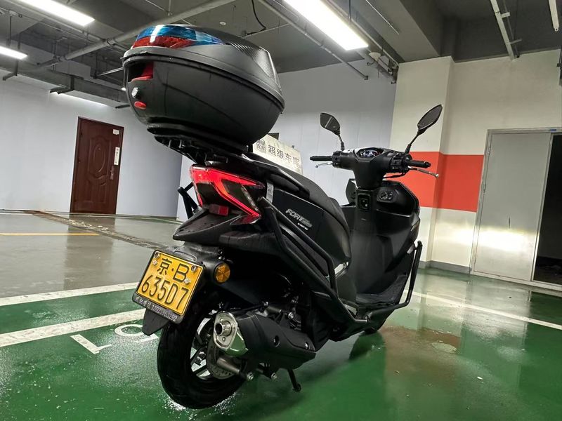 二手QJMOTOR鸿150RS