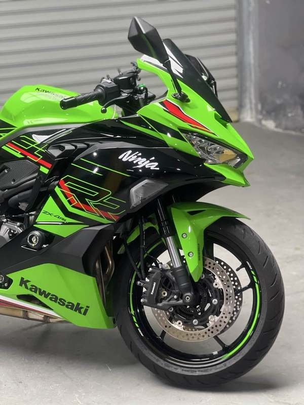 二手川崎ZX-4R