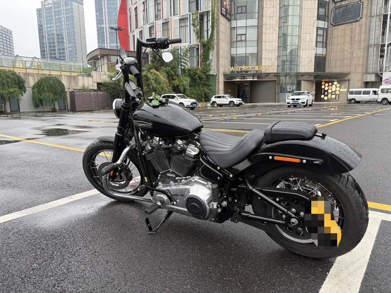 二手哈雷戴维森街霸 Street Bob