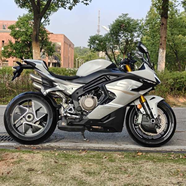 二手春风750SR-S
