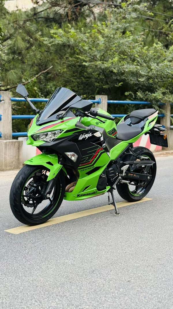 二手川崎Ninja 400