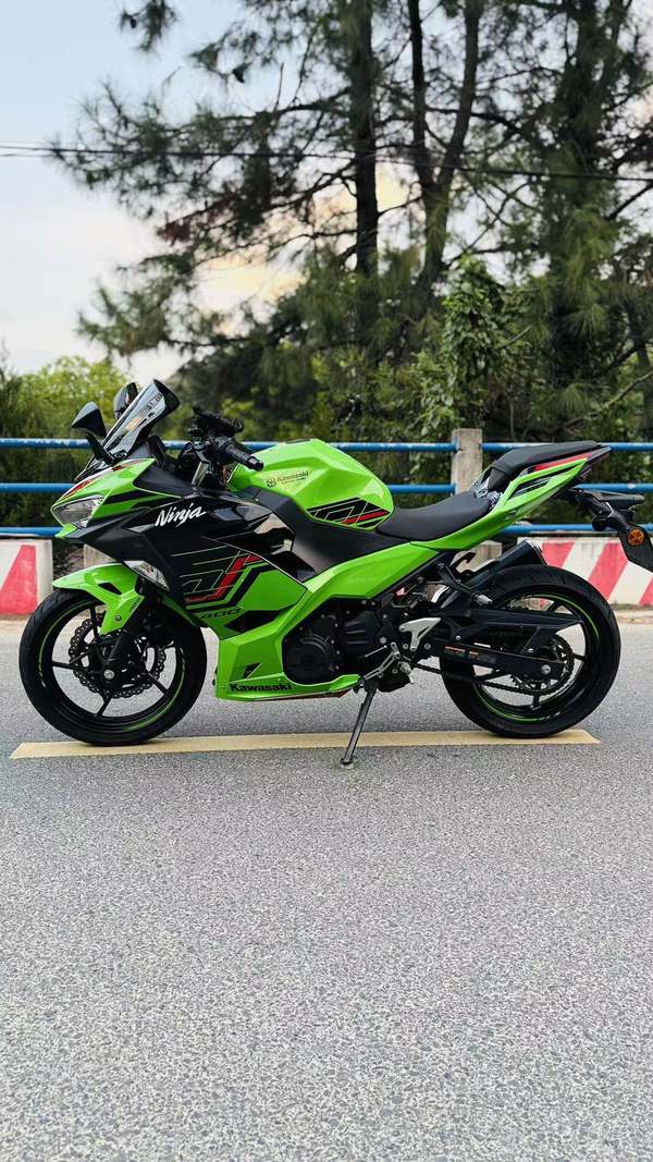 二手川崎Ninja 400