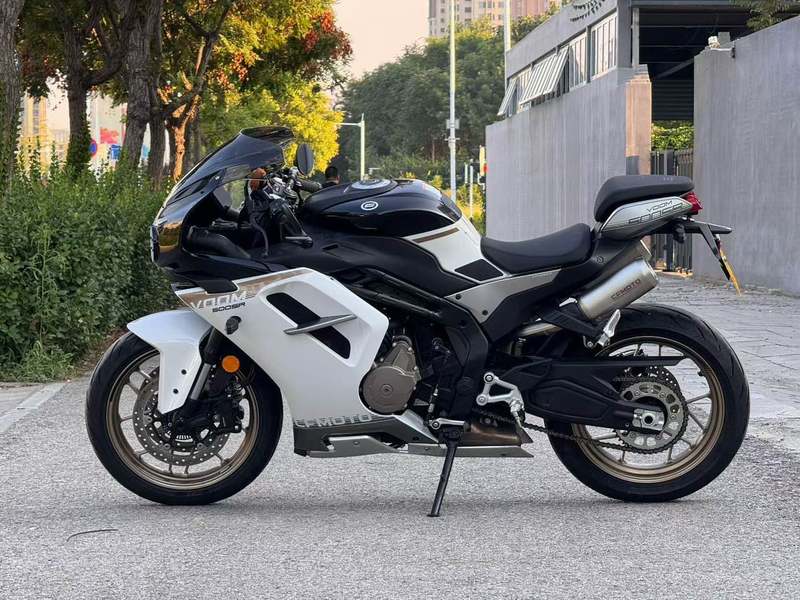 二手春风500SR VOOM