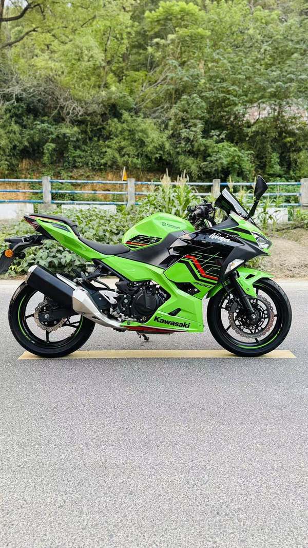 二手川崎Ninja 400