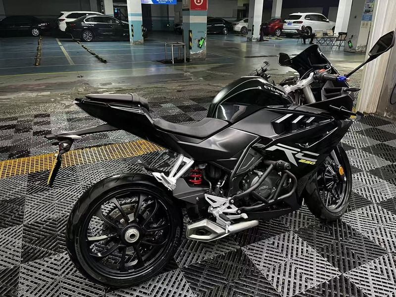 二手赛科龙RC250