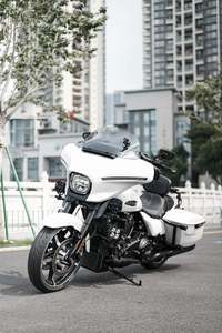 二手哈雷戴维森大道滑翔 Street Glide