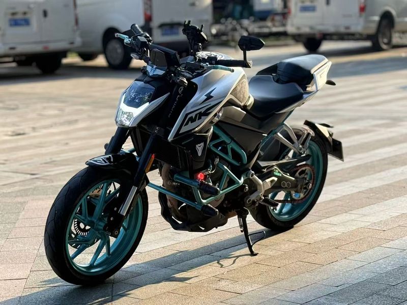 二手春风250NK
