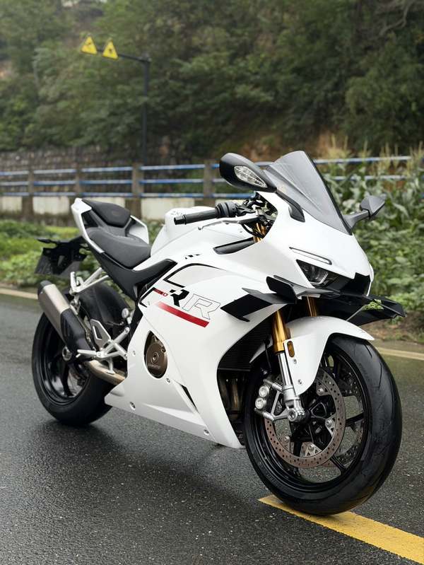 二手张雪机车500RR