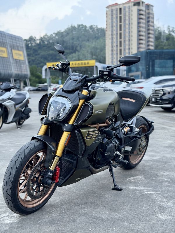 二手杜卡迪Diavel 