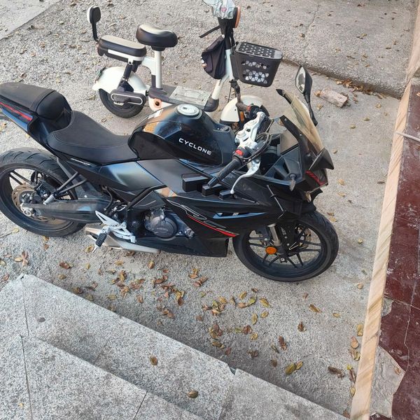 二手赛科龙RC250
