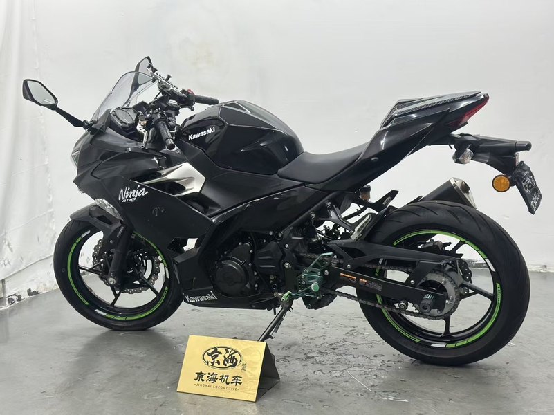 二手川崎Ninja 400