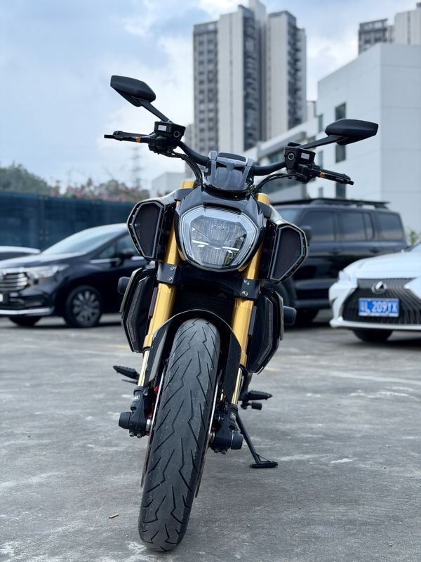 二手杜卡迪Diavel 
