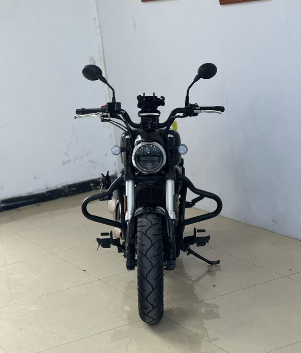 二手QJMOTOR闪300
