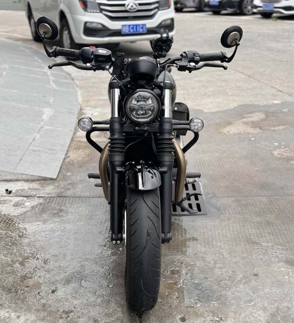 二手凯旋Bonneville Bobber