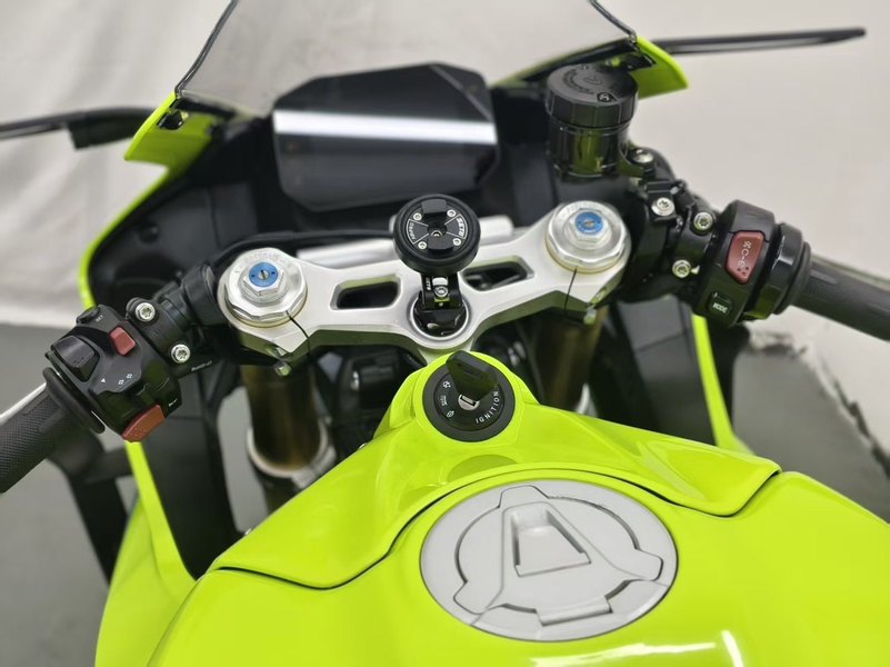 二手张雪机车500RR