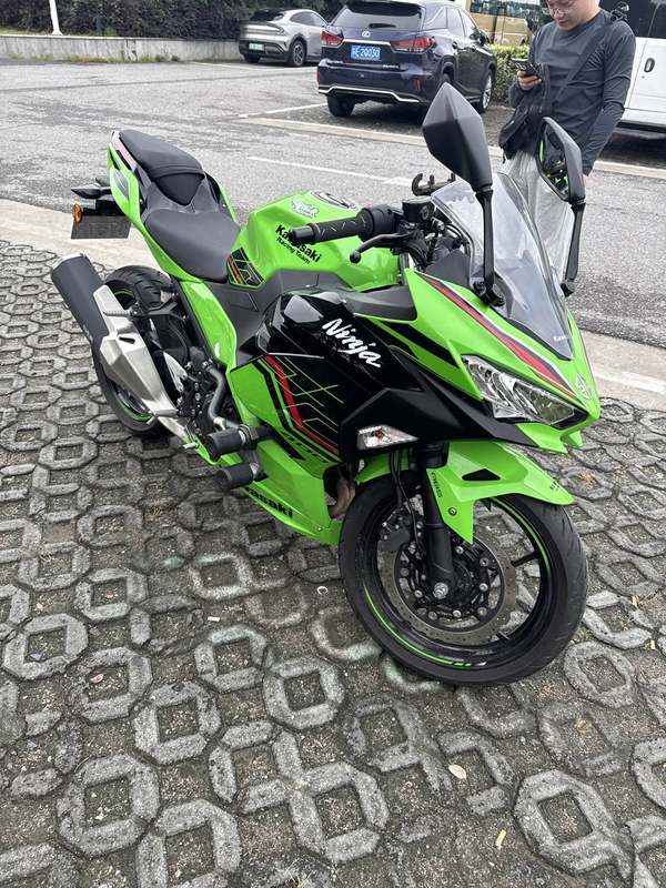 二手川崎Ninja 400