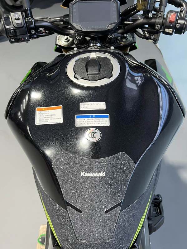 二手川崎Z900