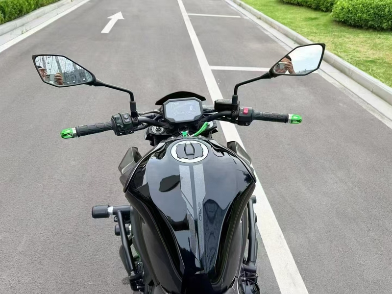 二手川崎Z900