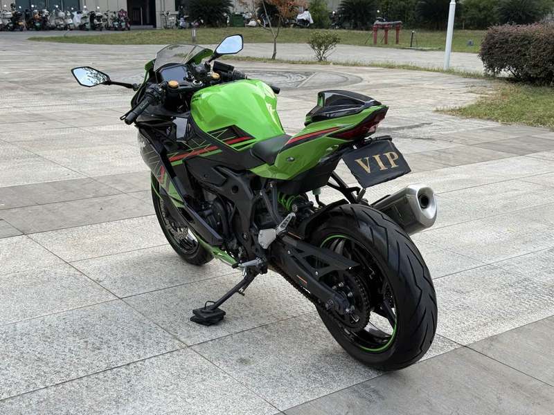 二手川崎ZX-4R