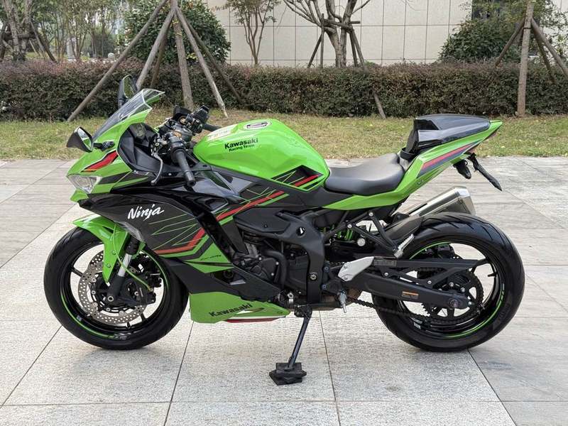 二手川崎ZX-4R