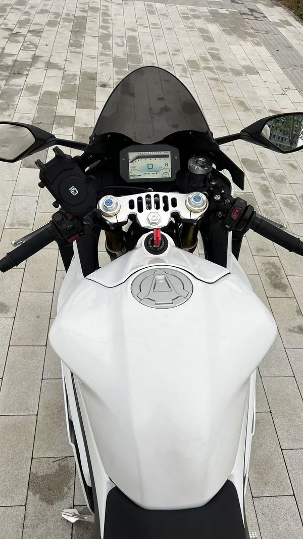二手张雪机车500RR