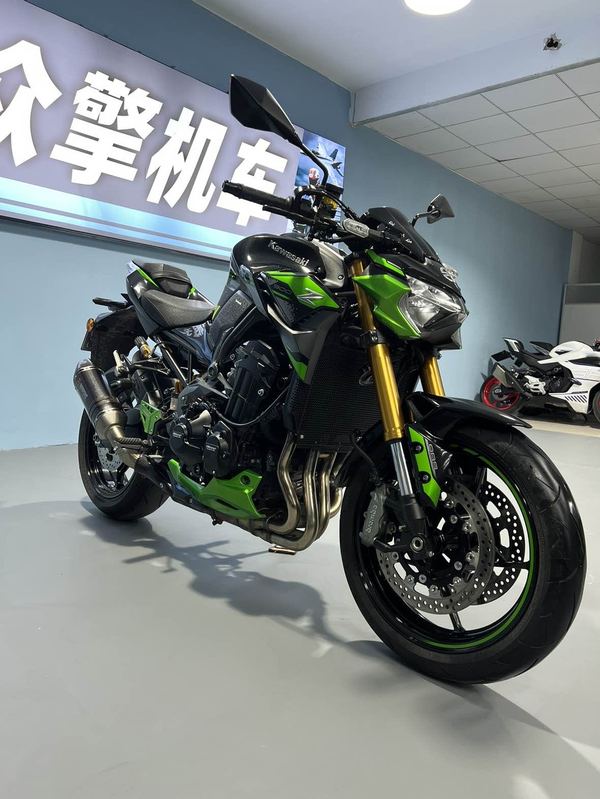 二手川崎Z900