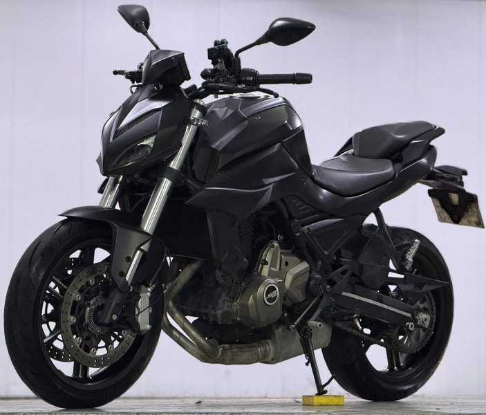 二手QJMOTOR追700