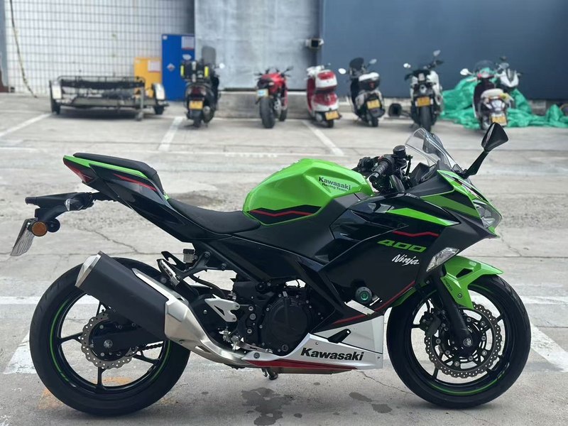 二手川崎Ninja 400