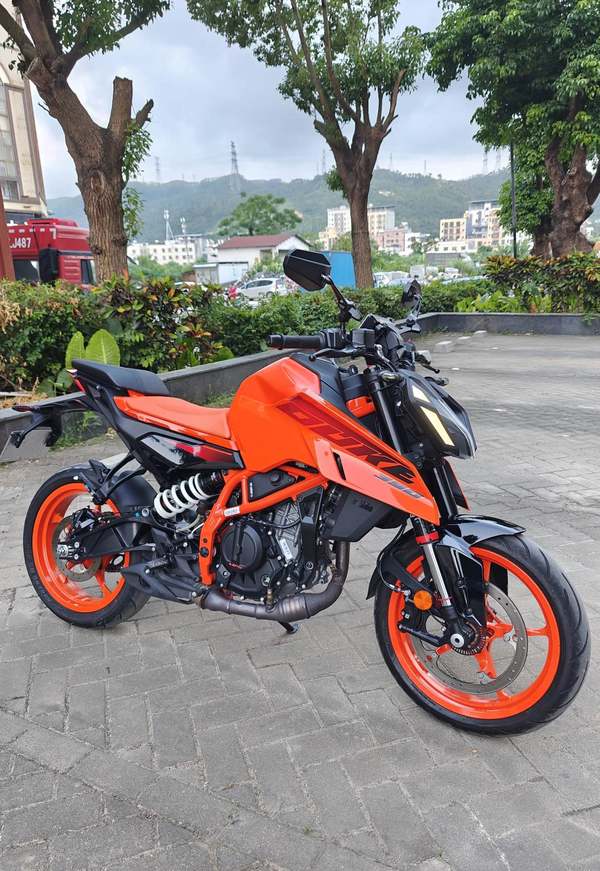 二手KTMR2R390 Duke
