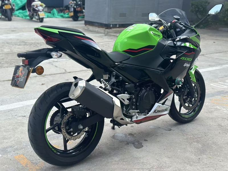 二手川崎Ninja 400