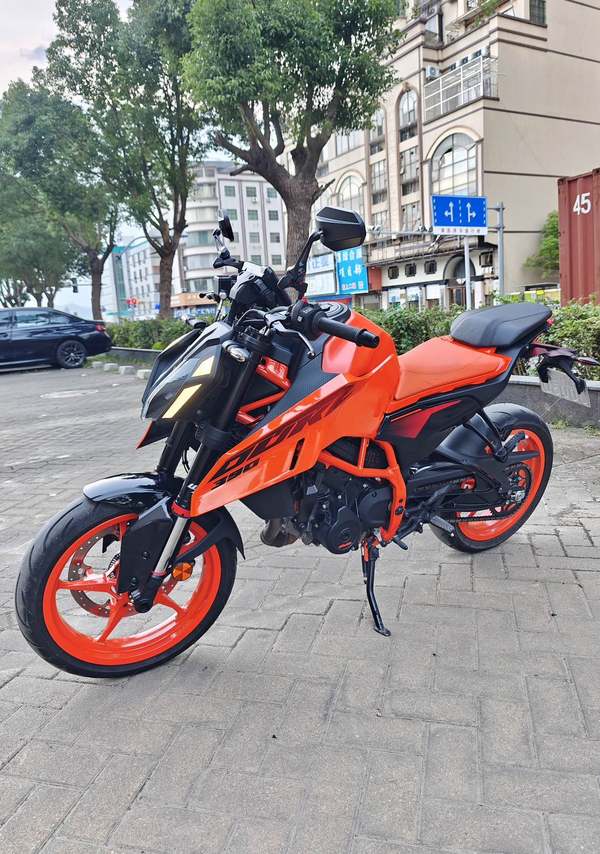 二手KTMR2R390 Duke