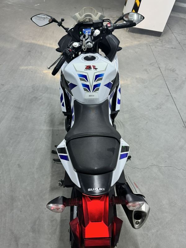 二手豪爵铃木GSX250R