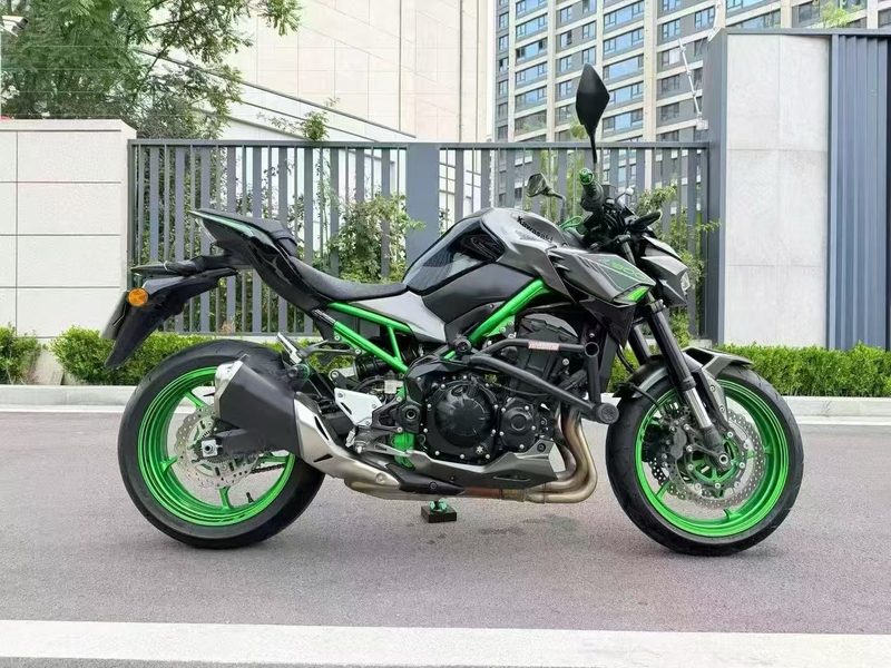 二手川崎Z900